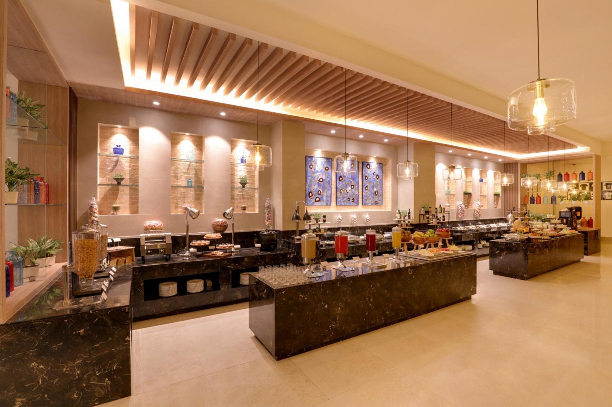 Lemon Tree Hotel, Rishīkesh Zewnętrze zdjęcie